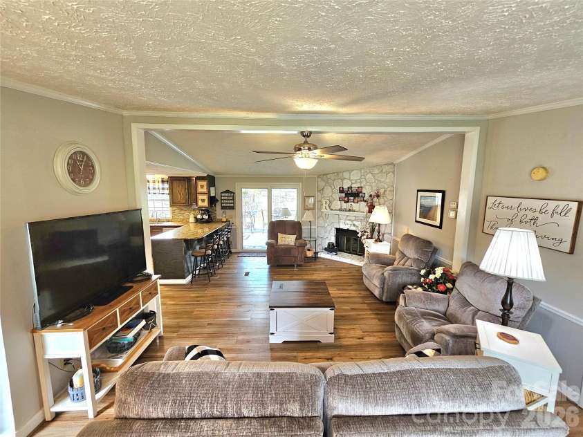 734 Pinehaven Drive, New London, NC 28127.  MLS# CAR4403775, YatesRealty ID 40955. 