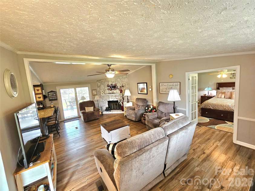 734 Pinehaven Drive, New London, NC 28127.  MLS# CAR4403775, YatesRealty ID 40955. 