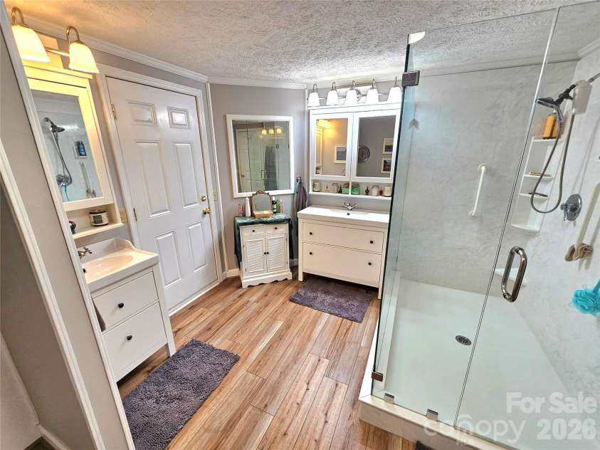 734 Pinehaven Drive, New London, NC 28127.  MLS# CAR4403775, YatesRealty ID 40955. 