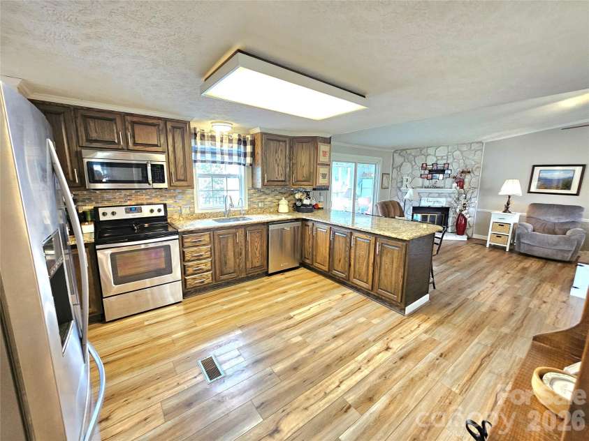 734 Pinehaven Drive, New London, NC 28127.  MLS# CAR4403775, YatesRealty ID 40955. 