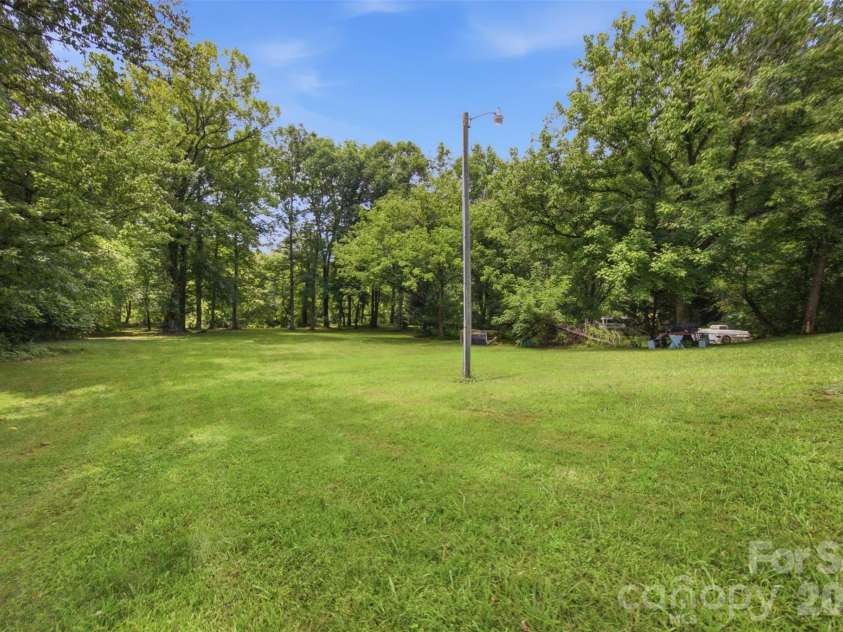 154 Reep Road, Kings Mountain, NC 28086.  MLS# CAR4406372, YatesRealty ID 40956. 