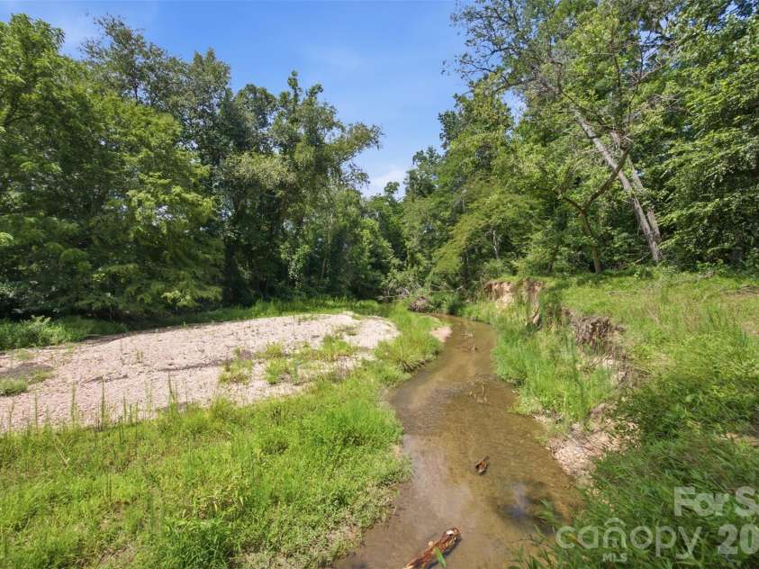 154 Reep Road, Kings Mountain, NC 28086.  MLS# CAR4406372, YatesRealty ID 40956. 