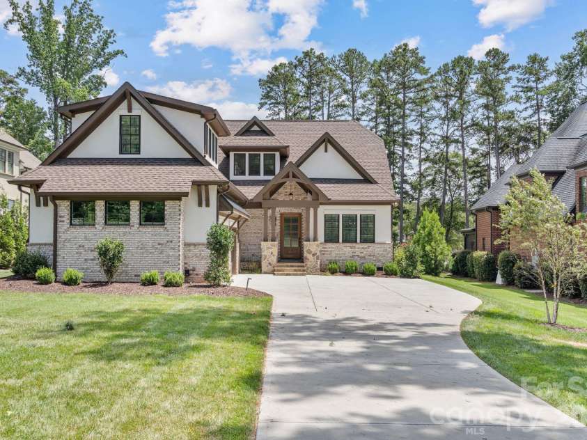 1535 Reflection Pointe Boulevard, Belmont, NC 28012.  MLS# CAR4406218, YatesRealty ID 40957. 
