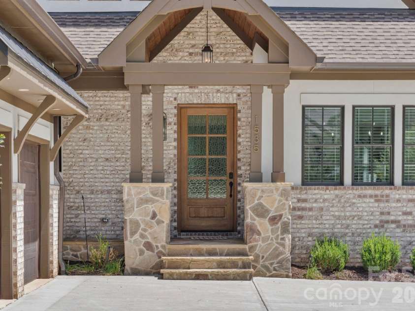 1535 Reflection Pointe Boulevard, Belmont, NC 28012.  MLS# CAR4406218, YatesRealty ID 40957. 