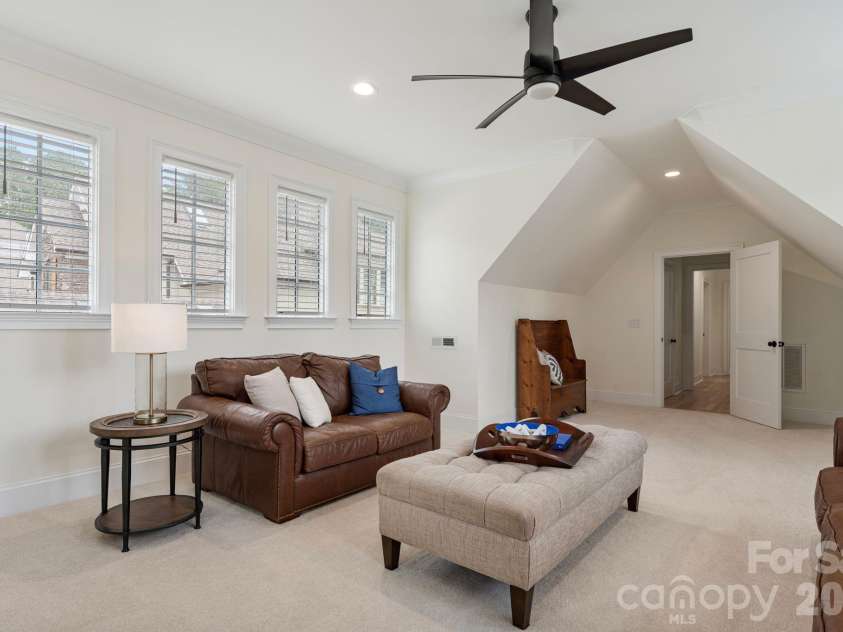1535 Reflection Pointe Boulevard, Belmont, NC 28012.  MLS# CAR4406218, YatesRealty ID 40957. 