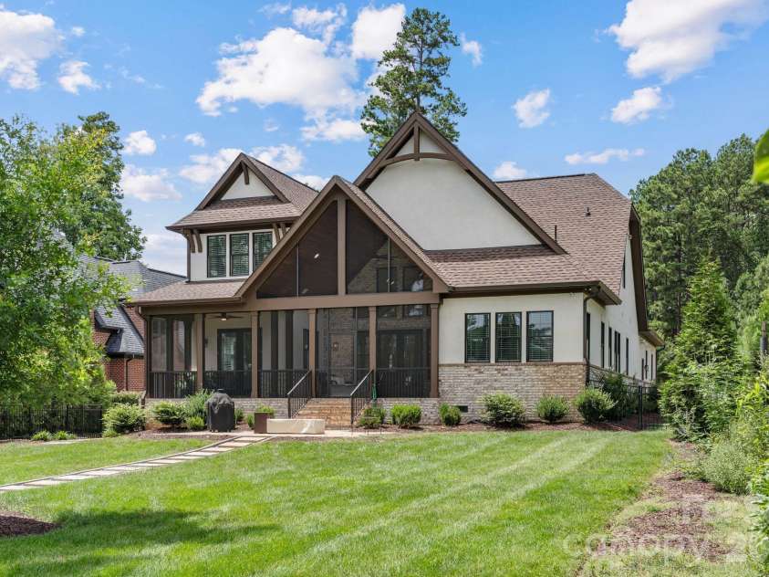 1535 Reflection Pointe Boulevard, Belmont, NC 28012.  MLS# CAR4406218, YatesRealty ID 40957. 