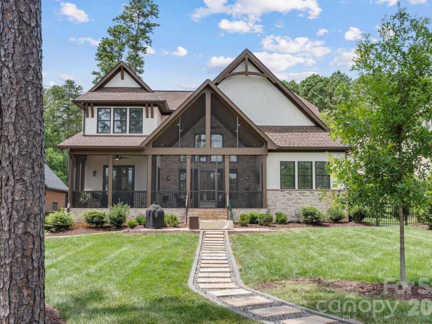 1535 Reflection Pointe Boulevard, Belmont, NC 28012.  MLS# CAR4406218, YatesRealty ID 40957. 