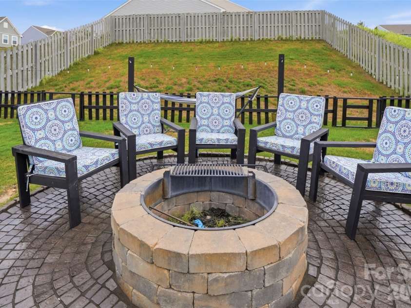 170 Batten Ridge Drive, Statesville, NC 28677.  MLS# CAR4407458, YatesRealty ID 40958. Fire Pit Area