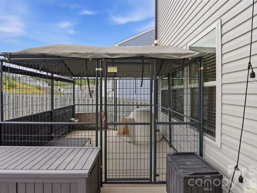 170 Batten Ridge Drive, Statesville, NC 28677.  MLS# CAR4407458, YatesRealty ID 40958. Open Patio Area