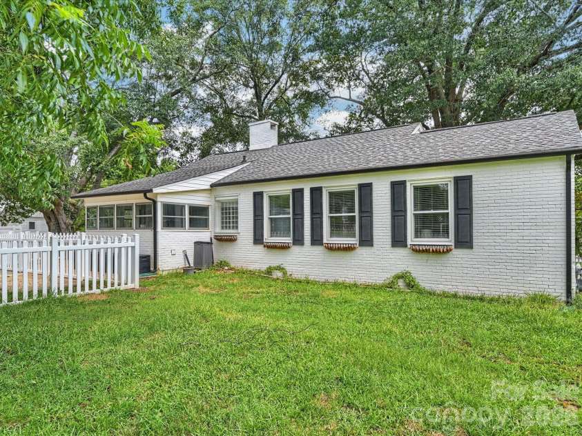 301 Harris Street, Fort Mill, SC 29715.  MLS# CAR4406271, YatesRealty ID 40959. Backyard