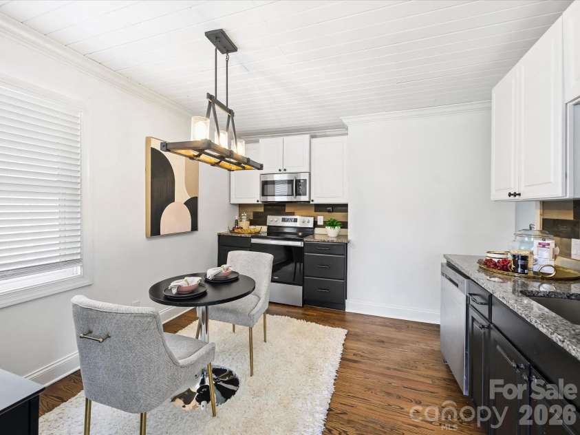 301 Harris Street, Fort Mill, SC 29715.  MLS# CAR4406271, YatesRealty ID 40959. Kitchen & Dining