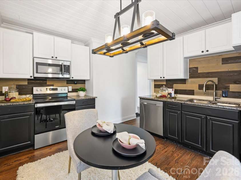 301 Harris Street, Fort Mill, SC 29715.  MLS# CAR4406271, YatesRealty ID 40959. Kitchen & Dining