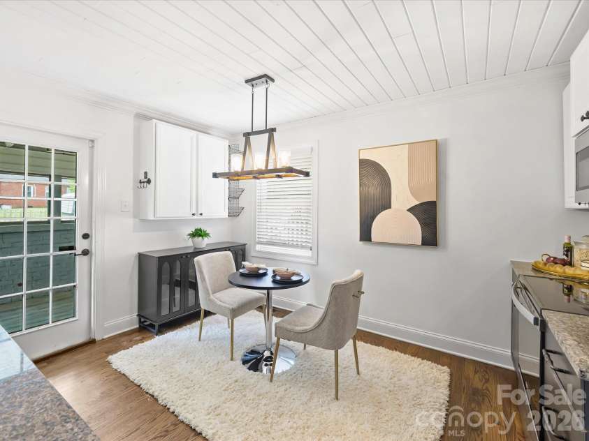 301 Harris Street, Fort Mill, SC 29715.  MLS# CAR4406271, YatesRealty ID 40959. Kitchen & Dining