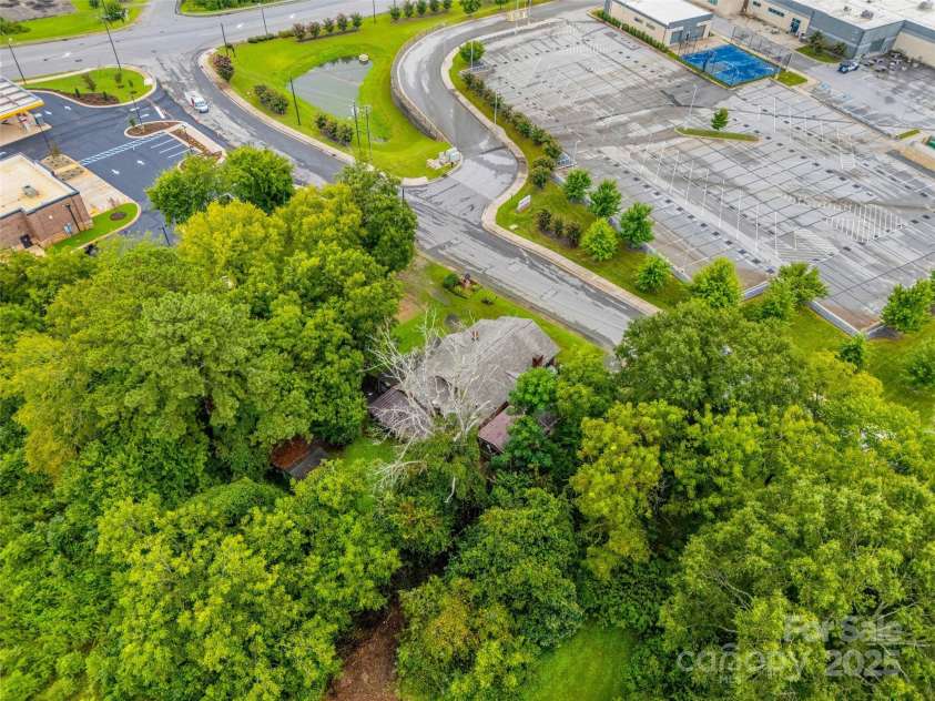 116 Kenworthy Avenue, Lowell, NC 28098.  MLS# CAR4299438, YatesRealty ID 4096. 