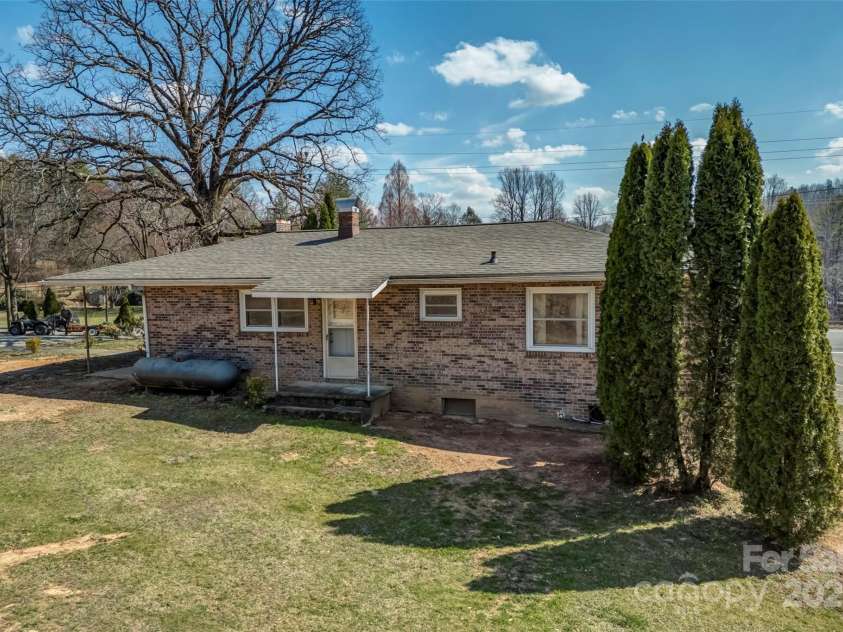 1344 Rosman Highway, Brevard, NC 28712.  MLS# CAR4234028, YatesRealty ID 4096. 