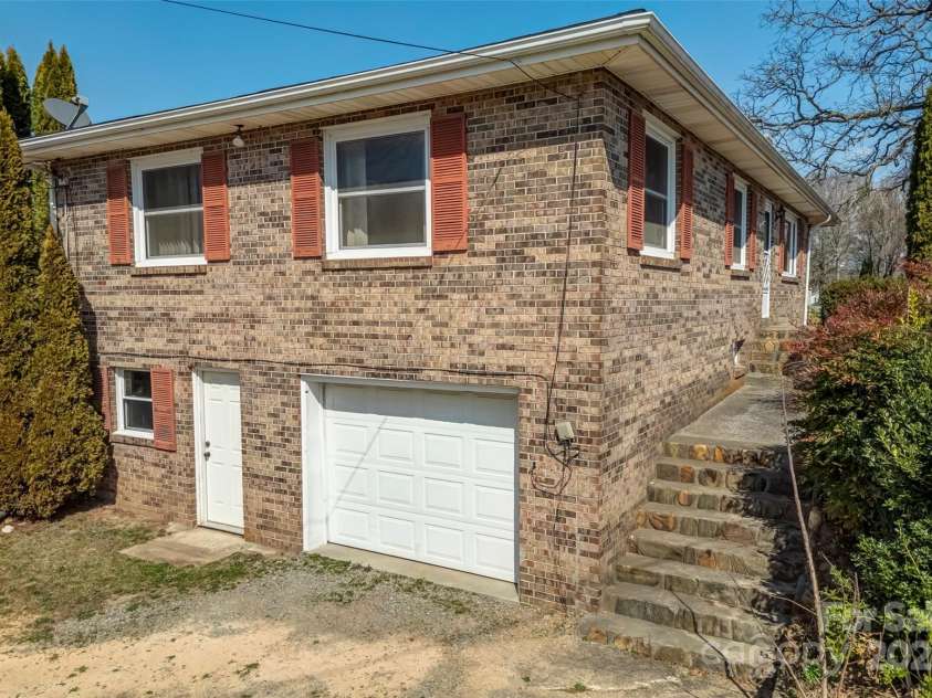 1344 Rosman Highway, Brevard, NC 28712.  MLS# CAR4234028, YatesRealty ID 4096. 