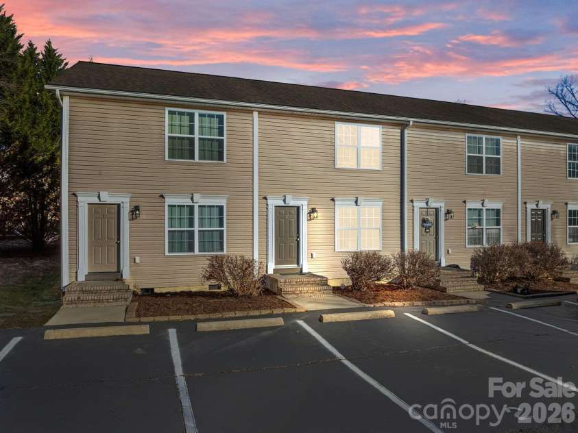 2 Meadow Glen Drive, Fletcher, NC 28732.  MLS# CAR4410204, YatesRealty ID 40961. 