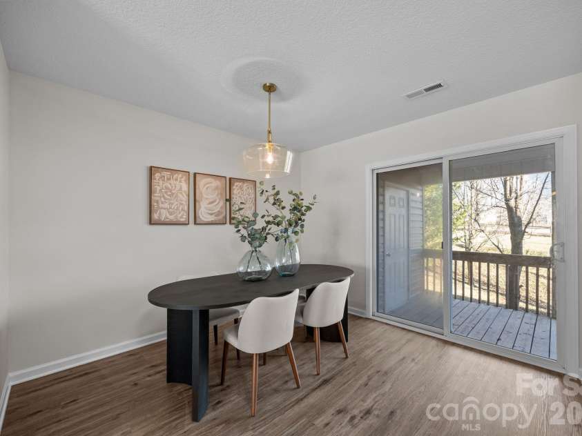 2 Meadow Glen Drive, Fletcher, NC 28732.  MLS# CAR4410204, YatesRealty ID 40961. 