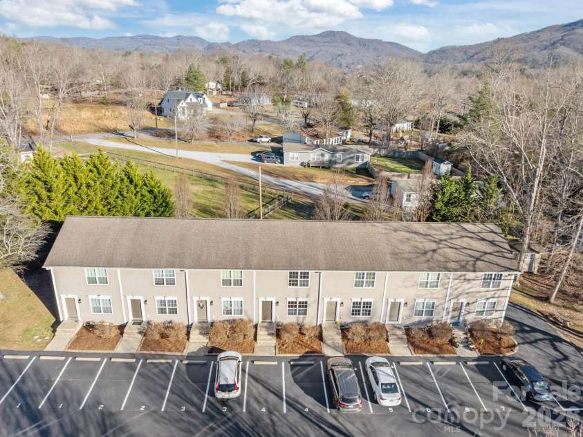 2 Meadow Glen Drive, Fletcher, NC 28732.  MLS# CAR4410204, YatesRealty ID 40961. 