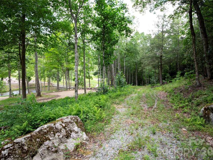 WR 29 Sierra Trail, Elk Park, NC 28622.  MLS# CAR4389934, YatesRealty ID 40962. 