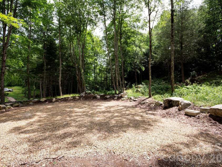 WR 29 Sierra Trail, Elk Park, NC 28622.  MLS# CAR4389934, YatesRealty ID 40962. 