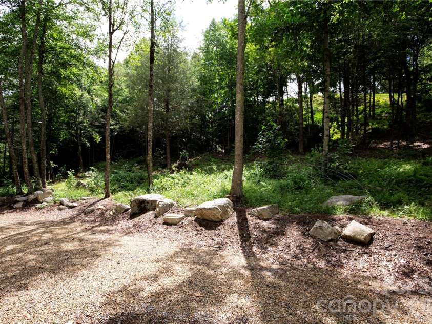 WR 29 Sierra Trail, Elk Park, NC 28622.  MLS# CAR4389934, YatesRealty ID 40962. 