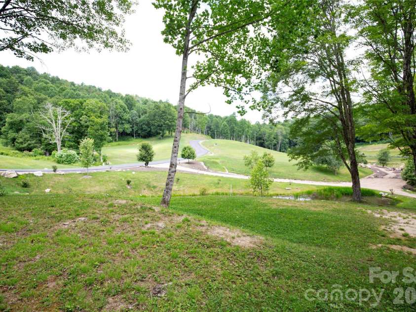 WR 29 Sierra Trail, Elk Park, NC 28622.  MLS# CAR4389934, YatesRealty ID 40962. 