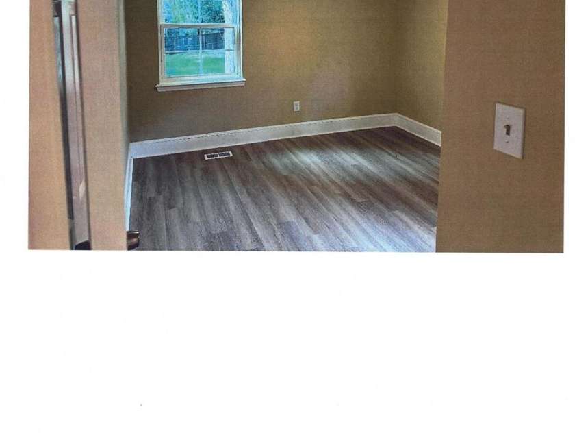 3418 Mathis Drive, Charlotte, NC 28208.  MLS# CAR4408675, YatesRealty ID 40964. 