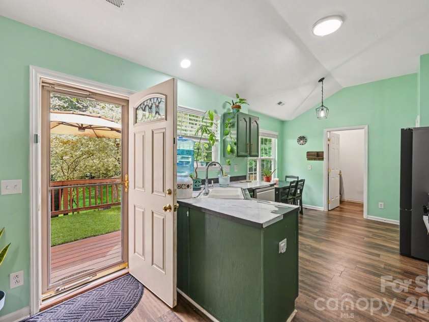 1906 Stonewyck Avenue, Kannapolis, NC 28081.  MLS# CAR4407521, YatesRealty ID 40965. 