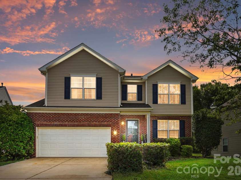 3104 Broad Plum Lane, Indian Trail, NC 28079.  MLS# CAR4397087, YatesRealty ID 40967. 