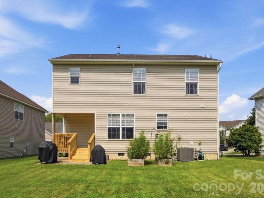 3104 Broad Plum Lane, Indian Trail, NC 28079.  MLS# CAR4397087, YatesRealty ID 40967. 