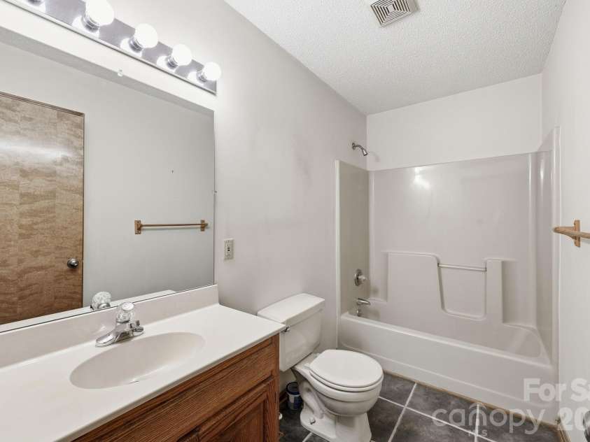 555 Brown Acres Road, Salisbury, NC 28146.  MLS# CAR4396152, YatesRealty ID 40968. 