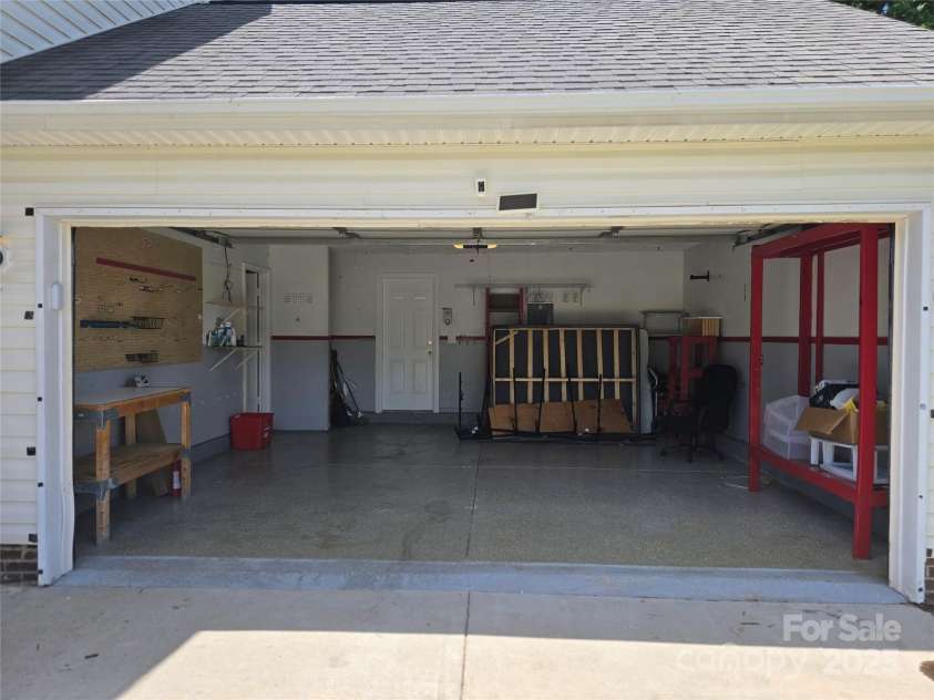 14922 Rolling Sky Drive, Charlotte, NC 28273.  MLS# CAR4231813, YatesRealty ID 4097. 