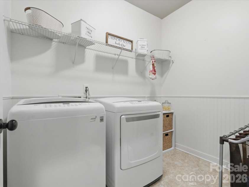 300 Jude Lane, Waxhaw, NC 28173.  MLS# CAR4341142, YatesRealty ID 4097. 