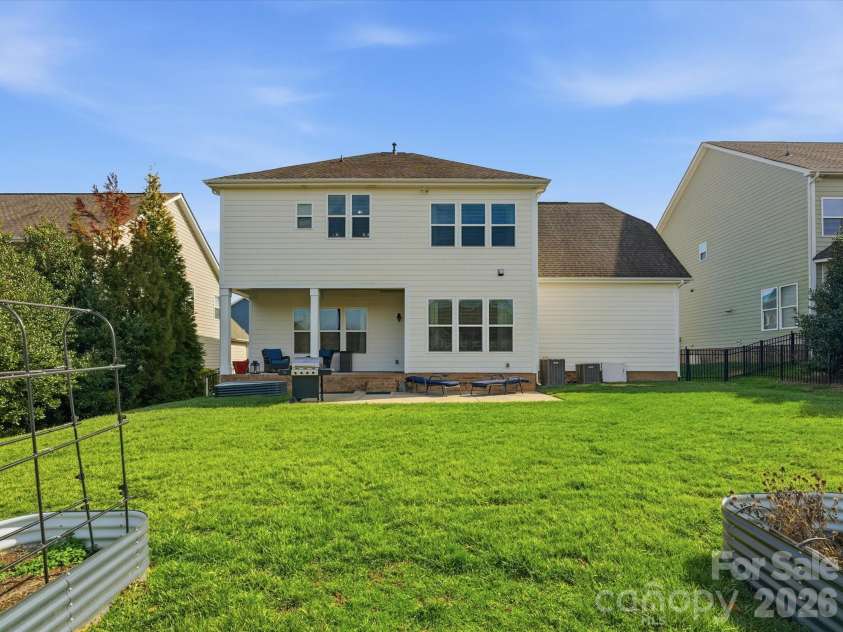 300 Jude Lane, Waxhaw, NC 28173.  MLS# CAR4341142, YatesRealty ID 4097. 