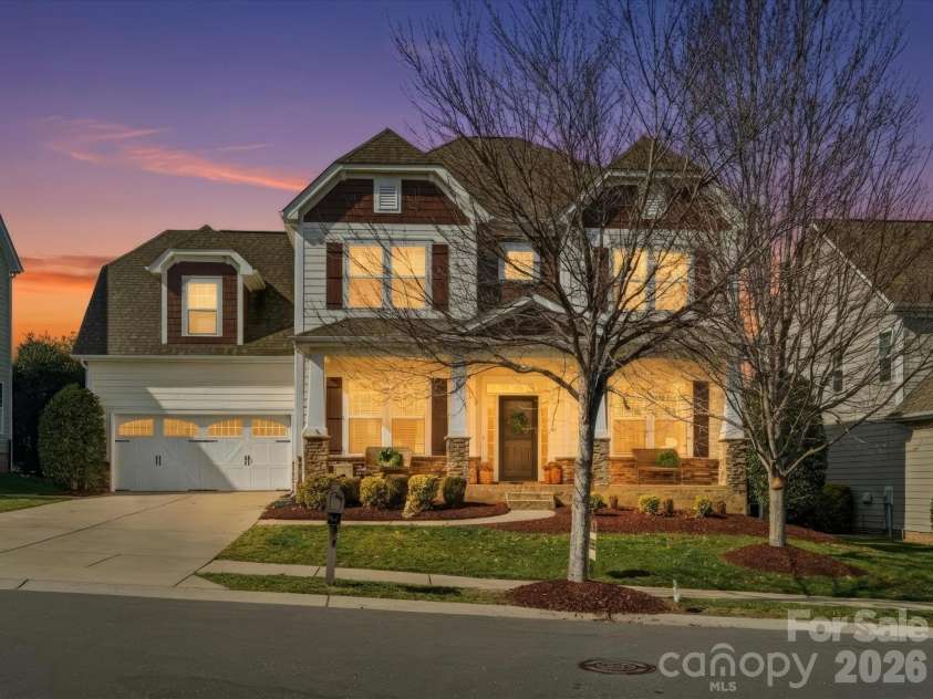 300 Jude Lane, Waxhaw, NC 28173.  MLS# CAR4341142, YatesRealty ID 4097. 