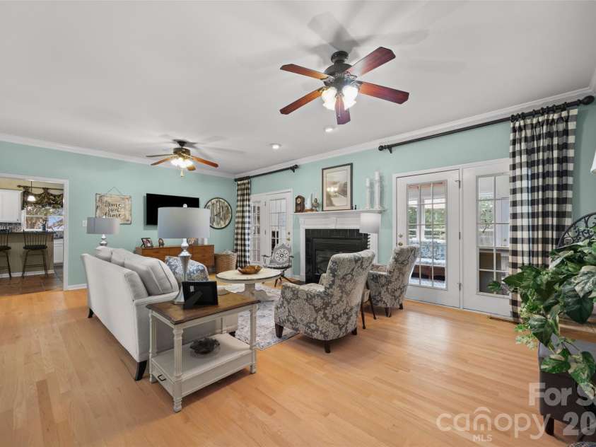 2255 Drawbridge Court, Rock Hill, SC 29732.  MLS# CAR4409450, YatesRealty ID 40970. 