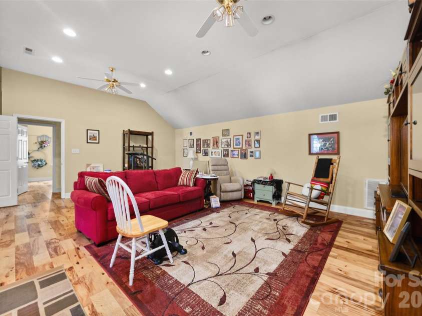 2255 Drawbridge Court, Rock Hill, SC 29732.  MLS# CAR4409450, YatesRealty ID 40970. 