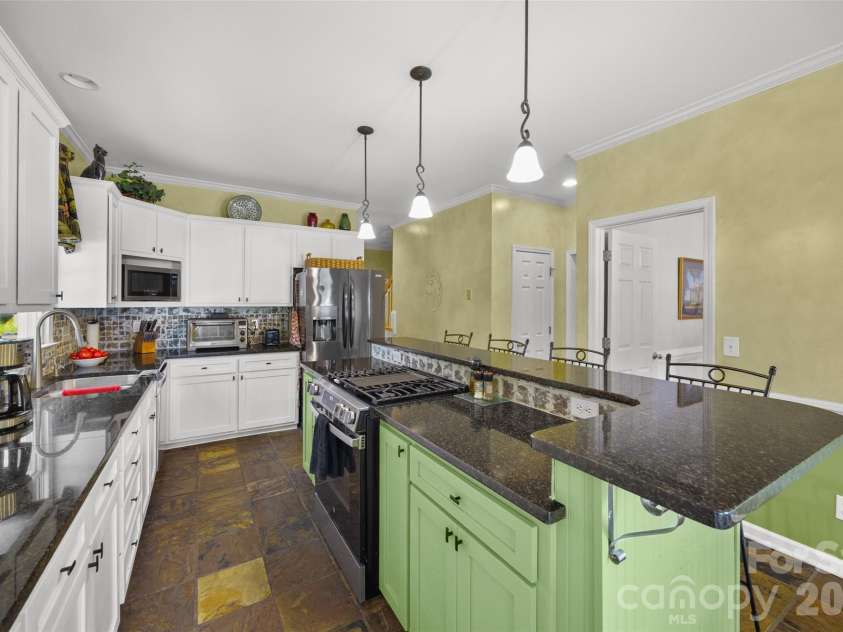 2255 Drawbridge Court, Rock Hill, SC 29732.  MLS# CAR4409450, YatesRealty ID 40970. 