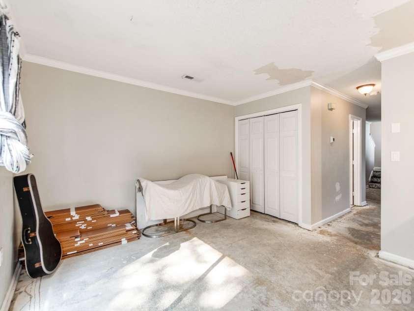 104 Heritage Parkway, Fort Mill, SC 29715.  MLS# CAR4408152, YatesRealty ID 40971. 