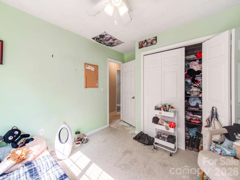 104 Heritage Parkway, Fort Mill, SC 29715.  MLS# CAR4408152, YatesRealty ID 40971. 