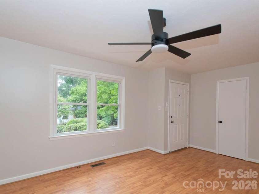 7 Brookshire Street Extension, Asheville, NC 28803.  MLS# CAR4396691, YatesRealty ID 40973. 