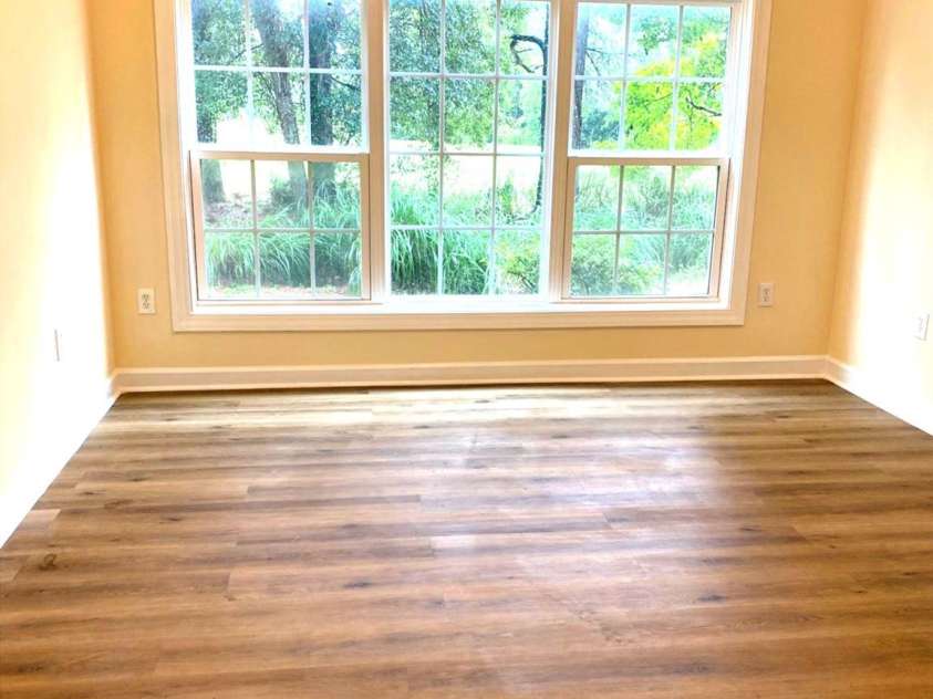 5750 Oyster Catcher Drive, North Myrtle Beach, SC 29582.  MLS# CAR4409792, YatesRealty ID 40974. Primary suite with golf course views