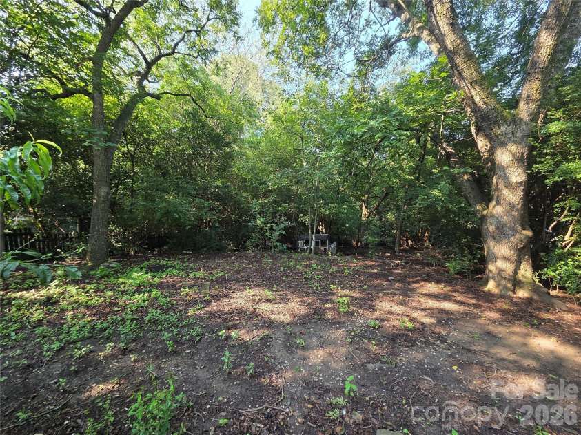 305 12th Street, Kannapolis, NC 28081.  MLS# CAR4409388, YatesRealty ID 40975. 