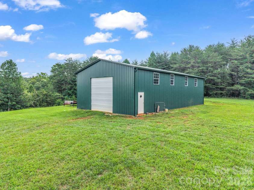 1054 Rainbow Rapids Road, Rutherfordton, NC 28139.  MLS# CAR4408233, YatesRealty ID 40976. Barn