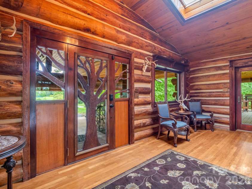 1054 Rainbow Rapids Road, Rutherfordton, NC 28139.  MLS# CAR4408233, YatesRealty ID 40976. Foyer