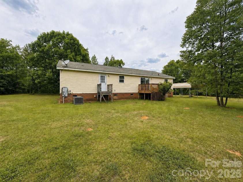 4506 Logging Road, Lancaster, SC 29720.  MLS# CAR4399562, YatesRealty ID 40977. 