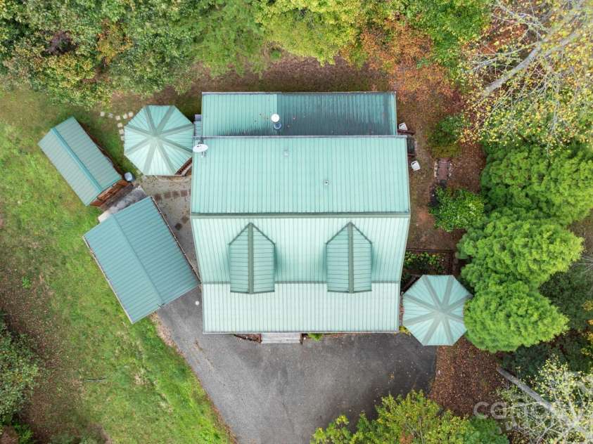80 Slow Lane, Whittier, NC 28789.  MLS# CAR4307656, YatesRealty ID 4098. House from drone