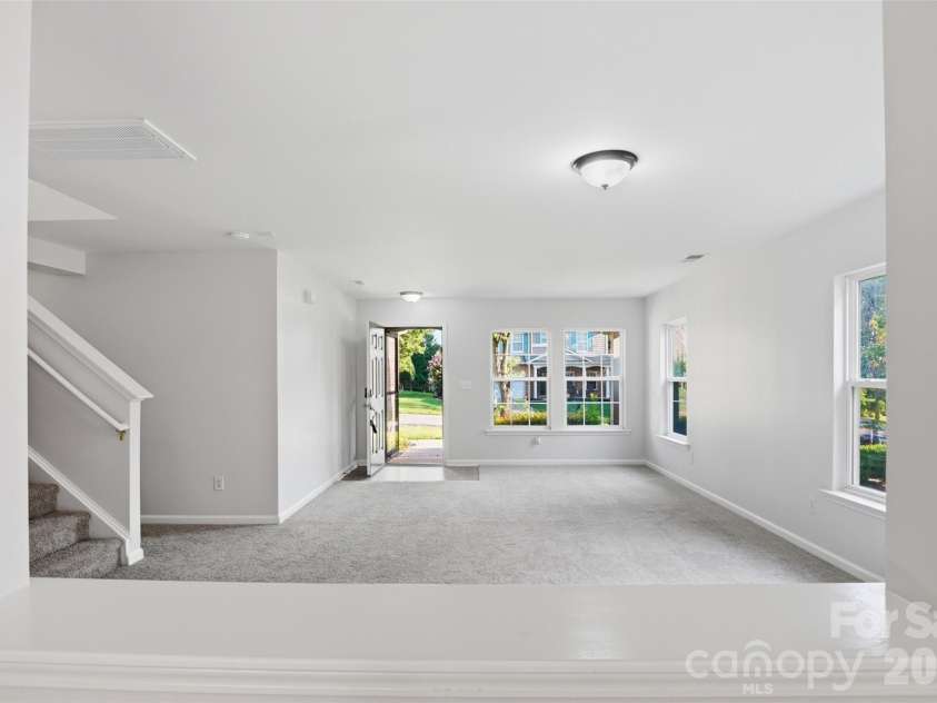 353 Primrose Walk, Fort Mill, SC 29715.  MLS# CAR4397458, YatesRealty ID 40982. 
