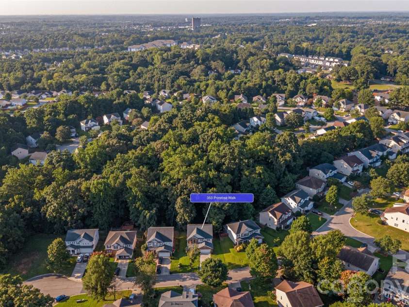353 Primrose Walk, Fort Mill, SC 29715.  MLS# CAR4397458, YatesRealty ID 40982. 